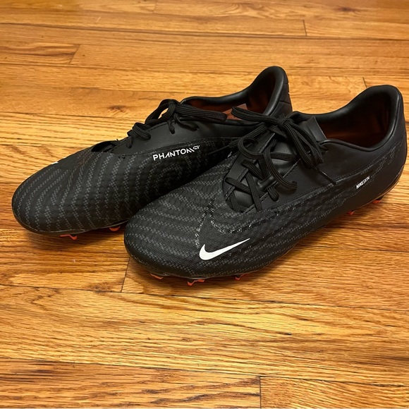 Nike Phantom GX Academy MG Multi-Ground Soccer Cleats - Picture 5 of 8